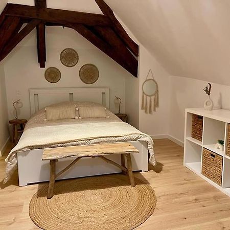 Appartement Cosy Centre Ville Saint-Amand-Mont-Rond Exterior foto