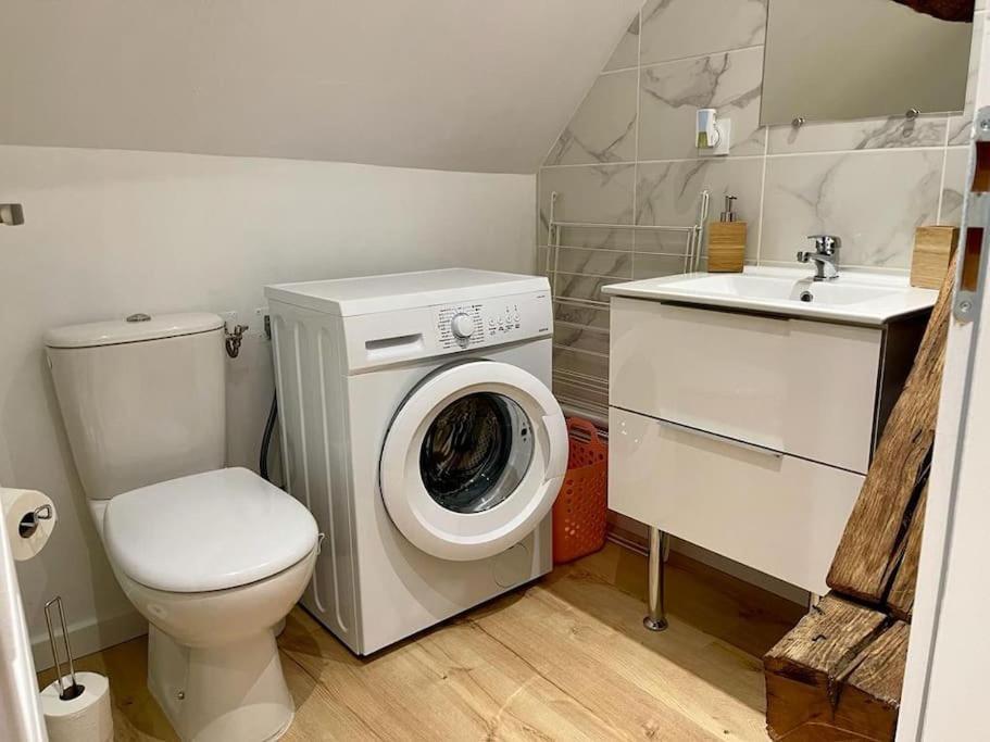 Appartement Cosy Centre Ville Saint-Amand-Mont-Rond Exterior foto